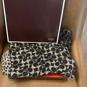 Coach Black and Gray Signature Scarf